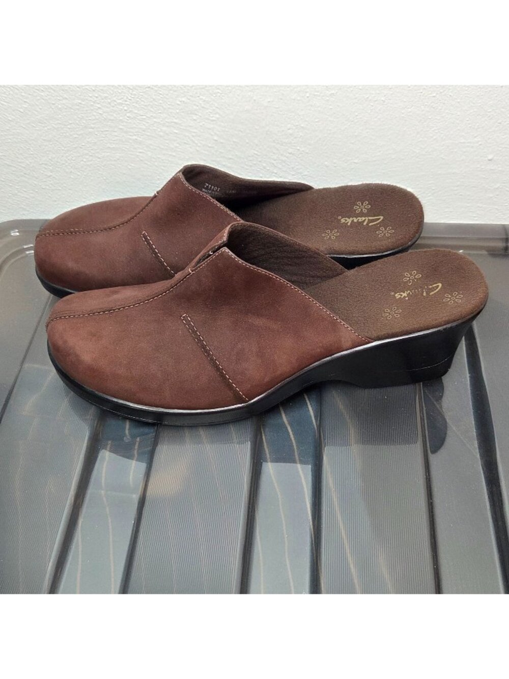 Clarks Brown Suede Slip-On Wedge Mules For Women Size 11 Comfortable And Stylish